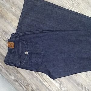 Lucky Brand long 8/29